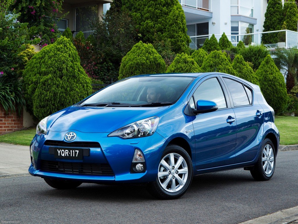 Toyota-Prius-C